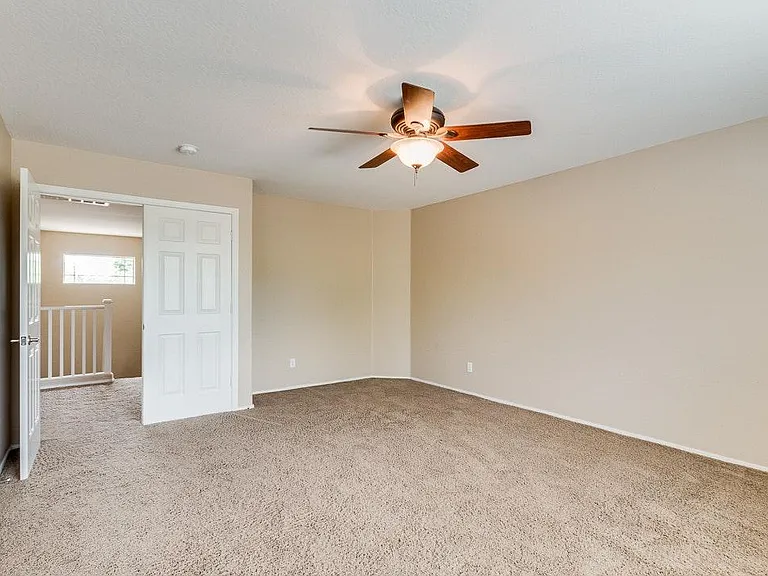 1326 E Macaw Dr — Photo 14