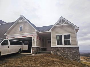 31 Tuscan Dr, Morgantown, WV 26508