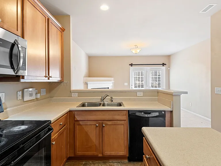 1641 Snowmass Way — Photo 7