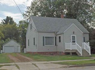 403 E Division St, Greenwood, WI 54437