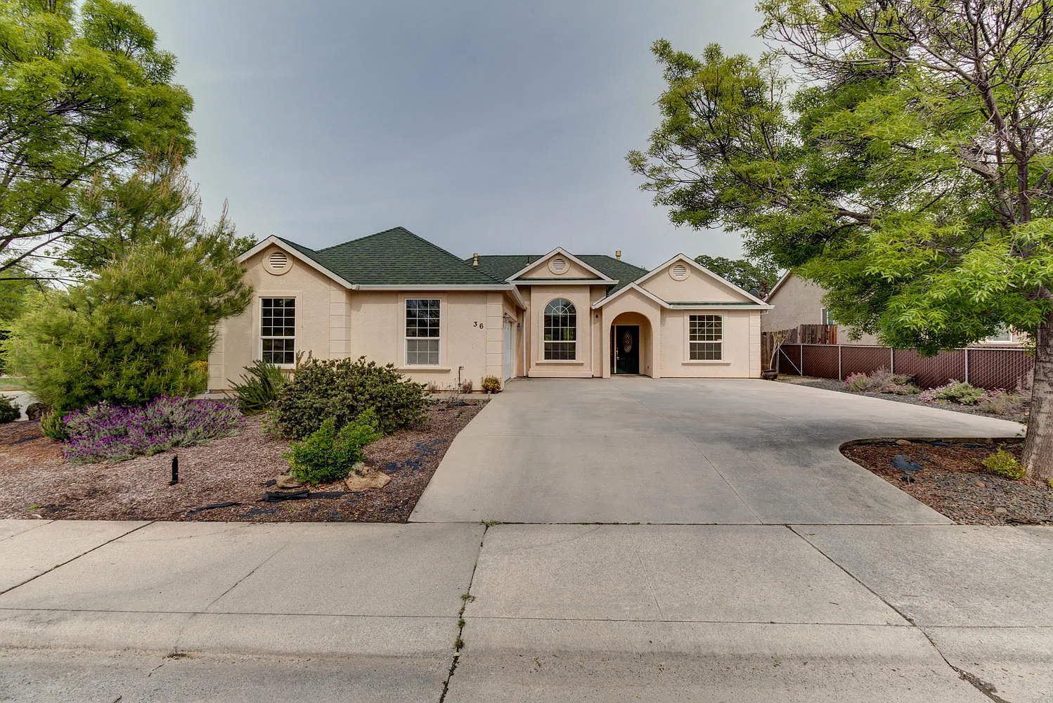 36 Butte Woods Dr photo 1