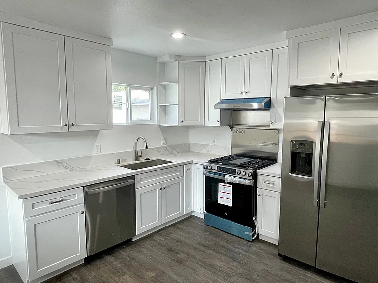 Kitchen view of rear unit