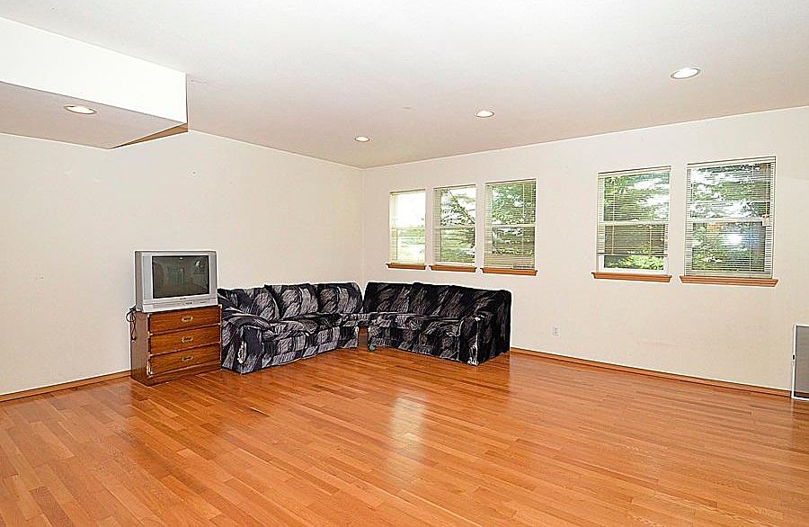Main room #2
