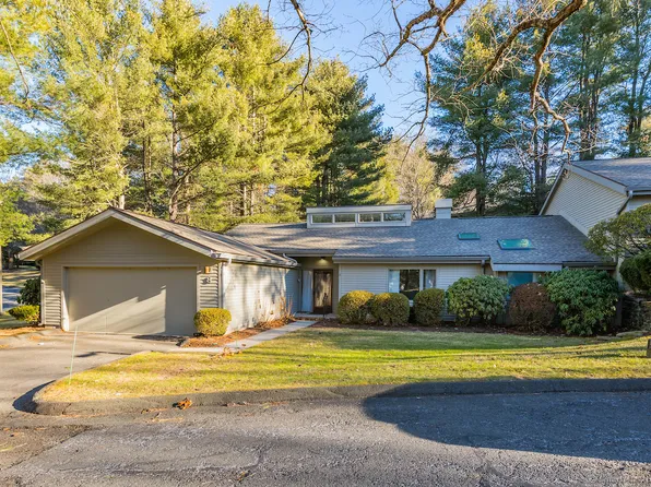 8 Ivy Cove #8, Avon, CT 06001