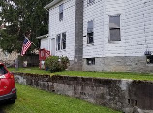18 Webster St, Pittston, PA 18640