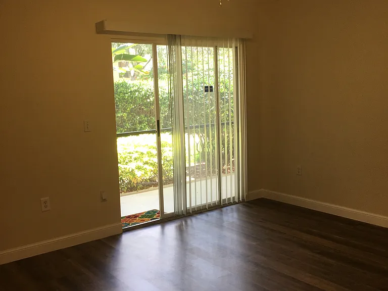 11511 Villa Grand #519 — Photo 21