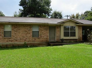 113 Libby Cir, Willis, TX 77378