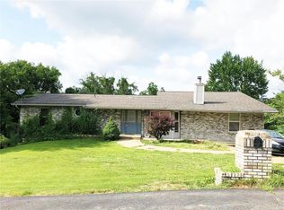 1117 Naes Dr, Imperial, MO 63052