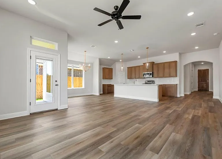 6201 Talladega Dr — Photo 5
