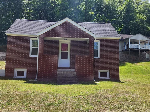 3450 Poff Ln, Roanoke, VA 24018