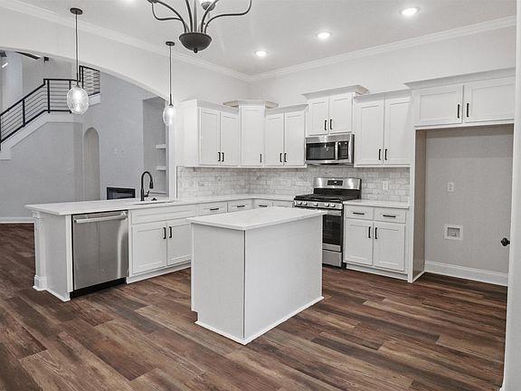 2nd image of 7263 Winterbrook Ln