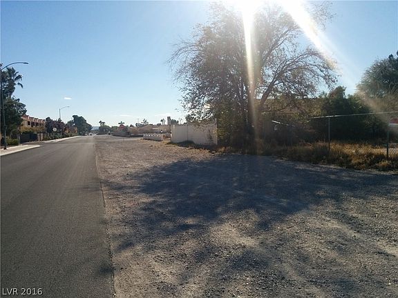 5th image of 0 Edmond St
