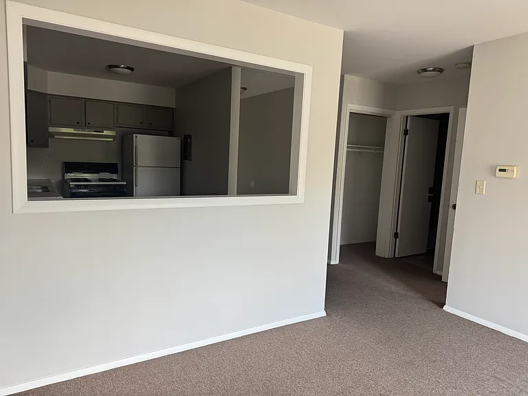 3201 Gilbert Ave #301 — Photo 9
