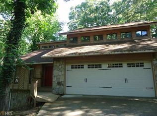535 Woodman Pl, Roswell, GA 30076