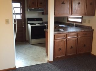 2222 Crown Point Dr, Racine, WI 53402