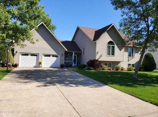 1818 Celia St, Detroit Lakes, MN 56501