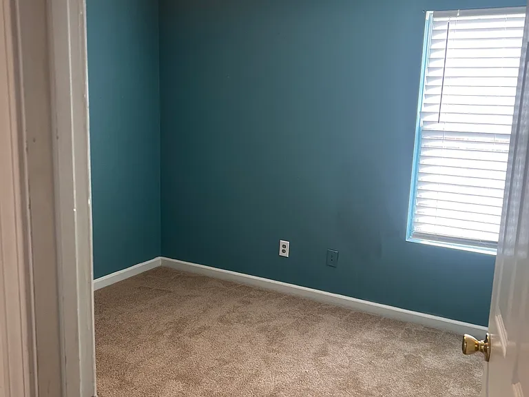 5599 Windfall Ln — Photo 13