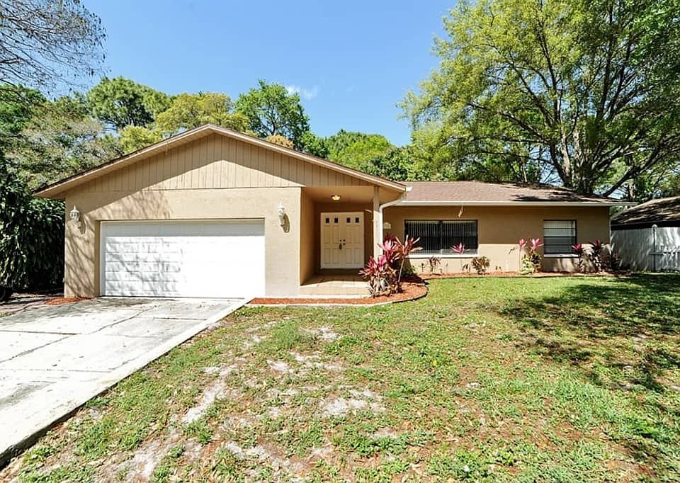 1st image of 7325 Winchester Dr