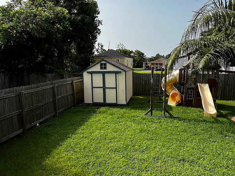 1819 Sumpter St — Photo 22