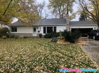 5008 W 56th St, Edina, MN 55436