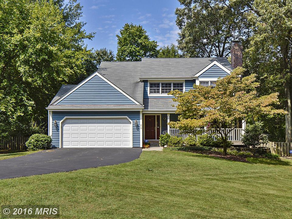 1st image of 1302 Water Oak Dr