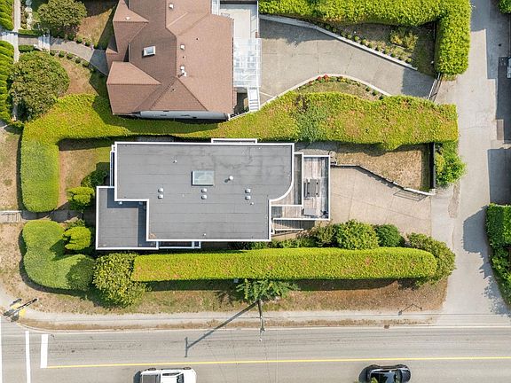 3rd image of 1494 Inglewood Ave