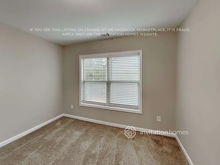 4394 Favored Way — Photo 14