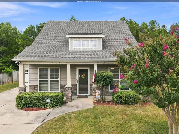 213 Rossburg Dr, Calera, AL 35040