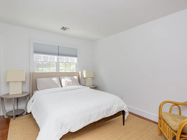 125 Saint Andrews Cir — Photo 14