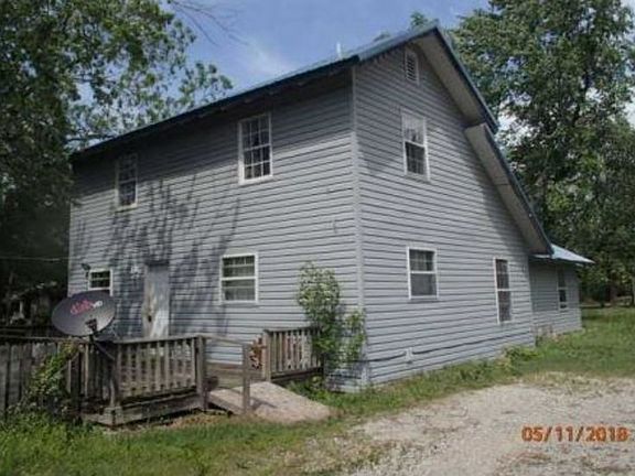 4th image of 324 S Cedar St