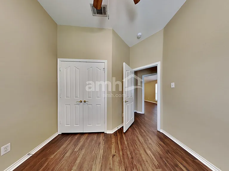 8820 Sunset Trace Dr — Photo 20