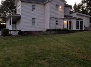 555 Clifton Rd, Bethel Park, PA 15102