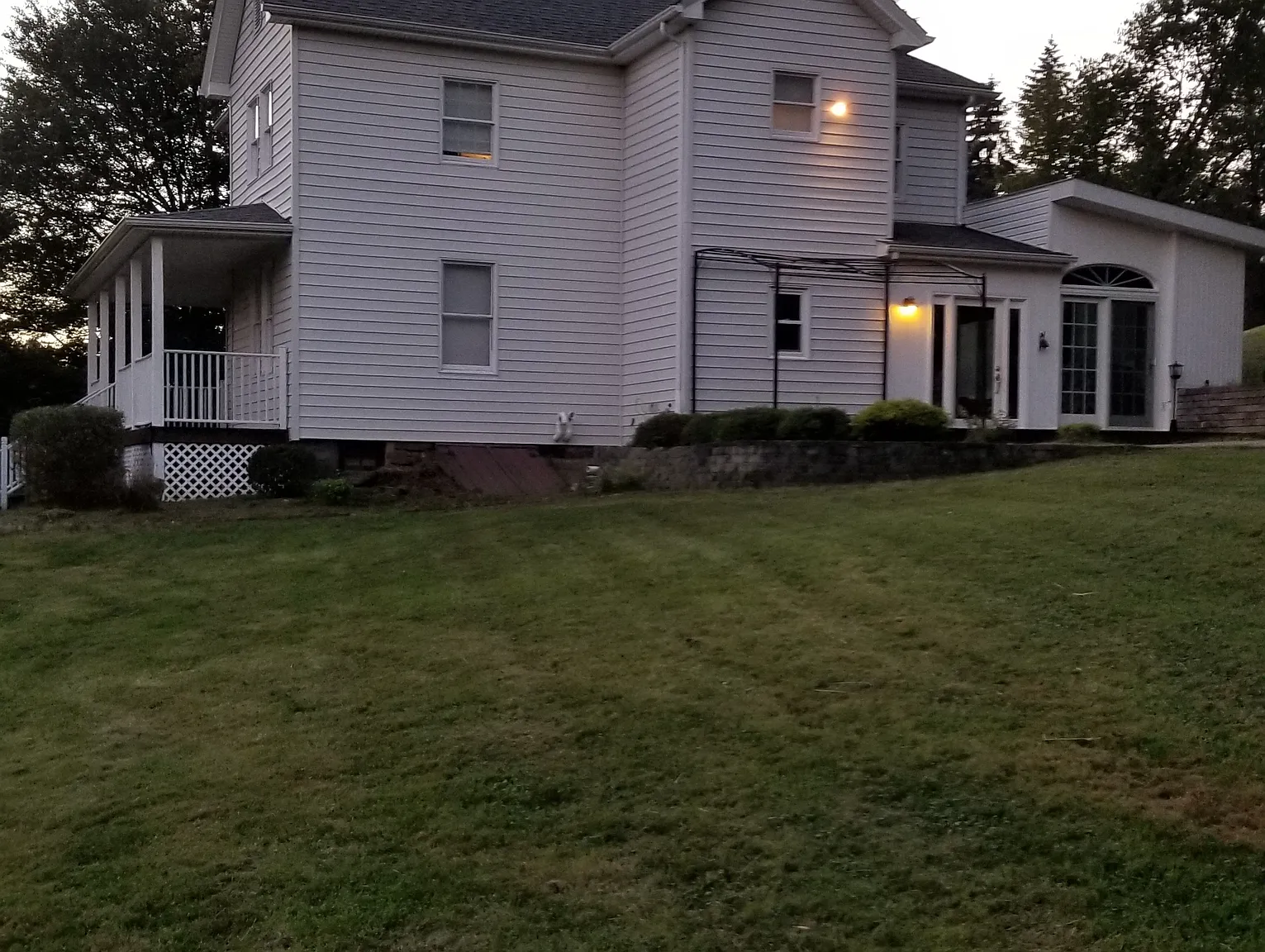 555 Clifton Rd photo 1