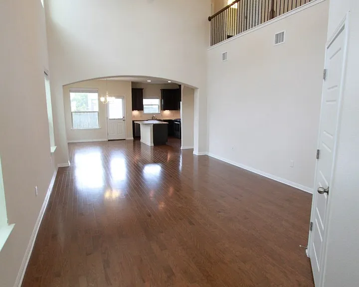 9304 Lost Bridge Ln #43 — Photo 5