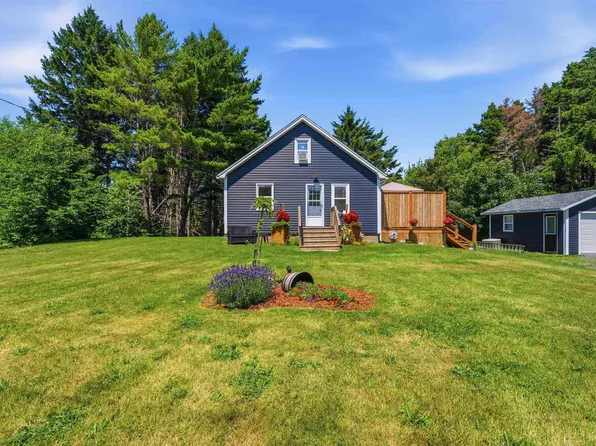 219 Chemin Ptit Paradis Rd, Clare, NS B0W 3T0