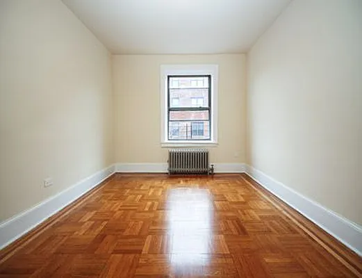 Rented by SW Queens Mezzanine | media 5