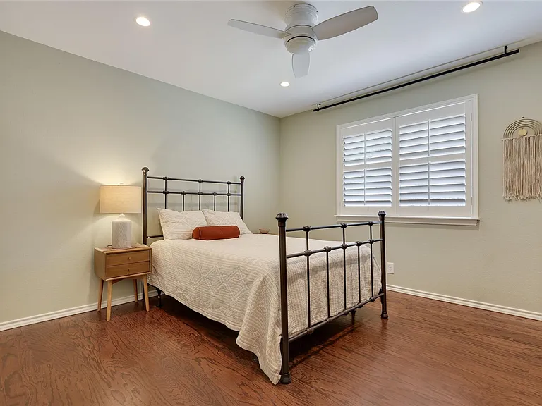 3205 Festus Dr — Photo 19