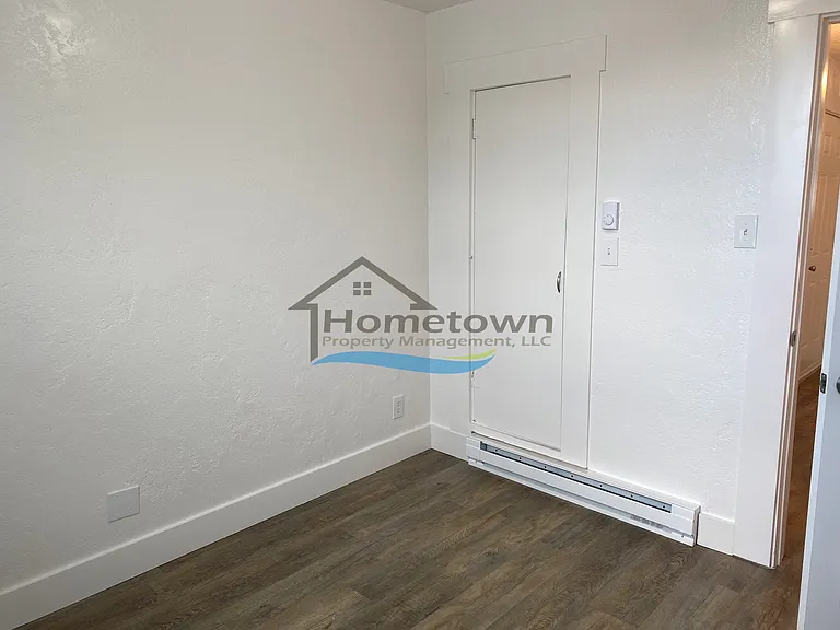 403 E Wallace Ave #2 — Photo 10
