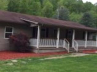 571 Fleming Frk, Olive Hill, KY 41164