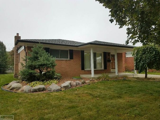 1st image of 31412 Iroquois Dr