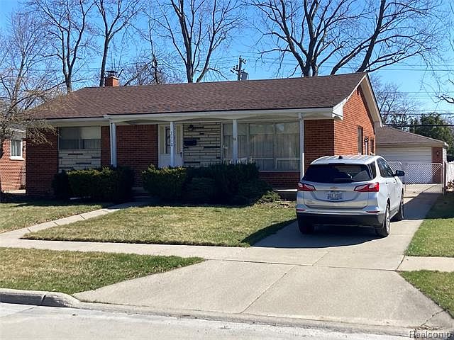 1st image of 7110 Cronin Dr