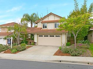 1913 Willow Ridge Dr, Vista, CA 92081