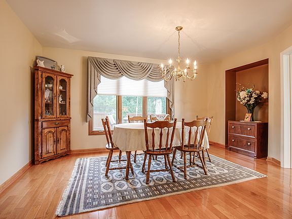 5th image of 264 Nita Ln