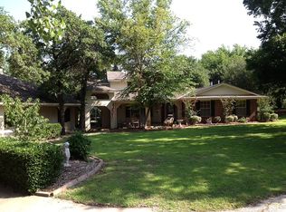 4001 E 30th St, Edmond, OK 73013
