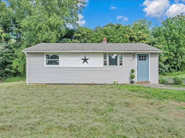 434 Wrays Chapel Rd, Rocky Mount, VA 24151