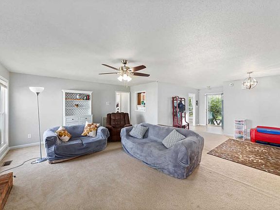 5th image of 3505 Sunbelt Dr