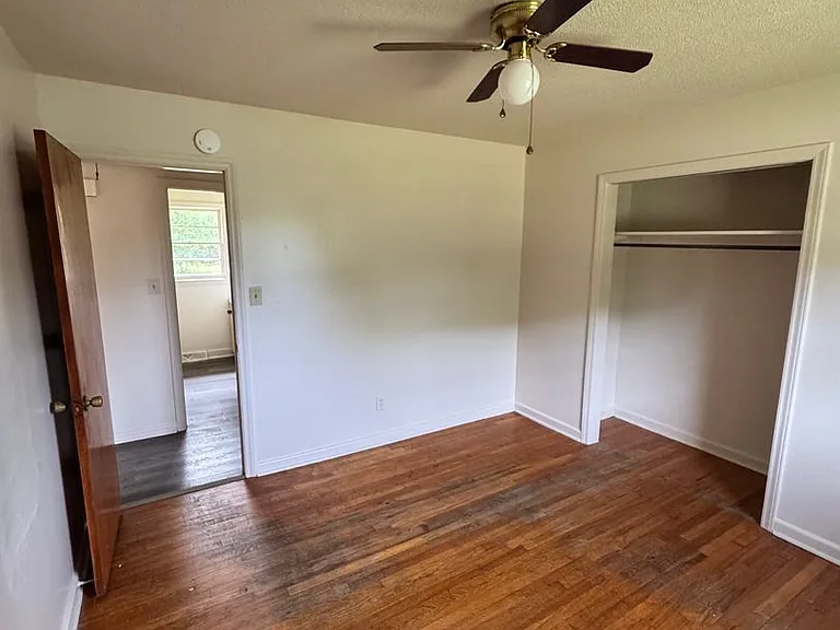 1223 Masonic Dr — Photo 21