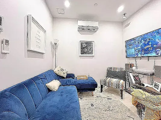 Rented by Doorway NYC, LLC | media 1