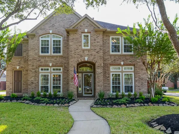 8406 Gentlewood Ct, Houston, TX 77095