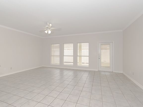 4th image of 15110 Leeward Dr APT 403